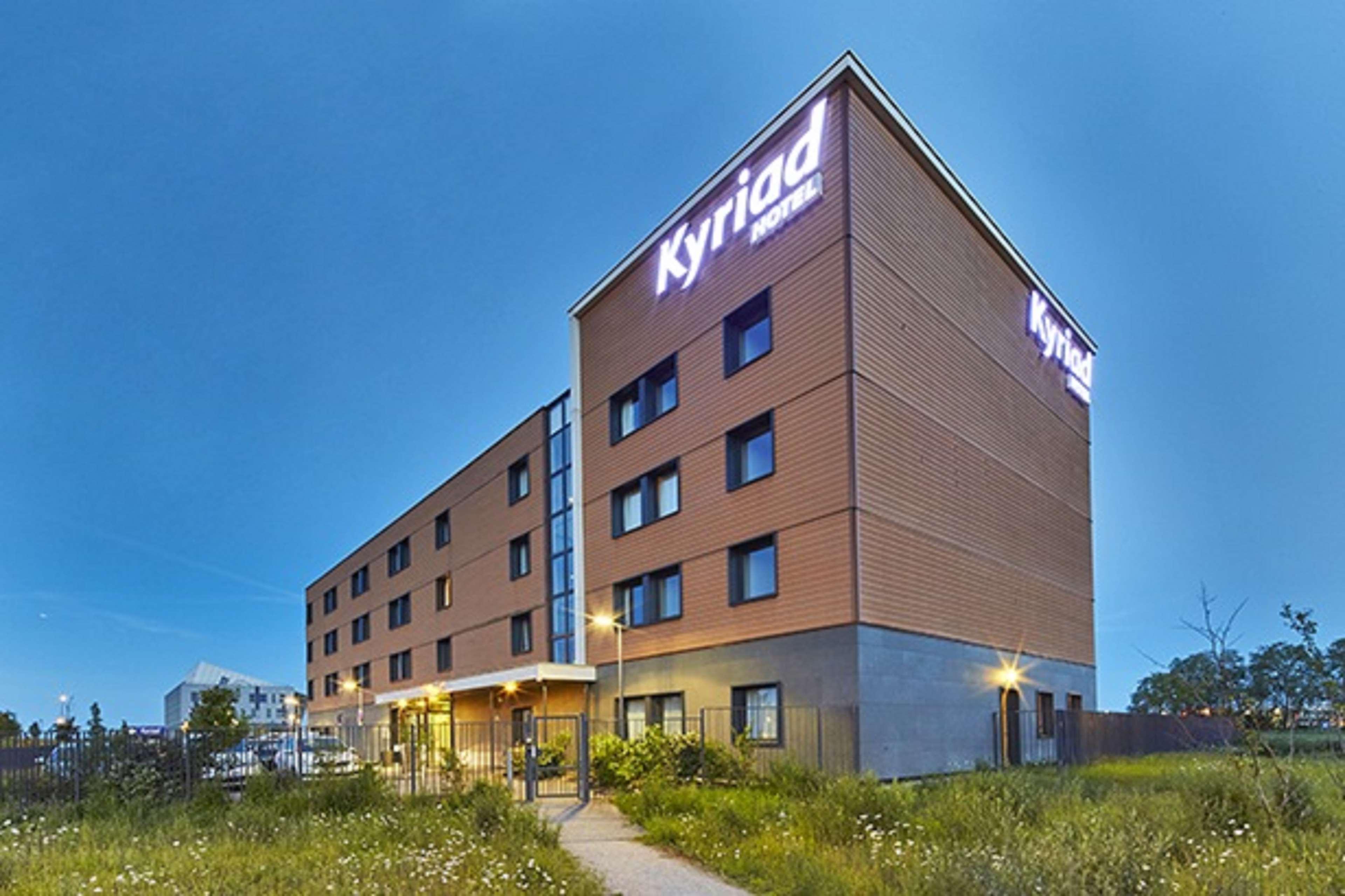 Ibis Lyon Est Meyzieu Ξενοδοχείο Εξωτερικό φωτογραφία