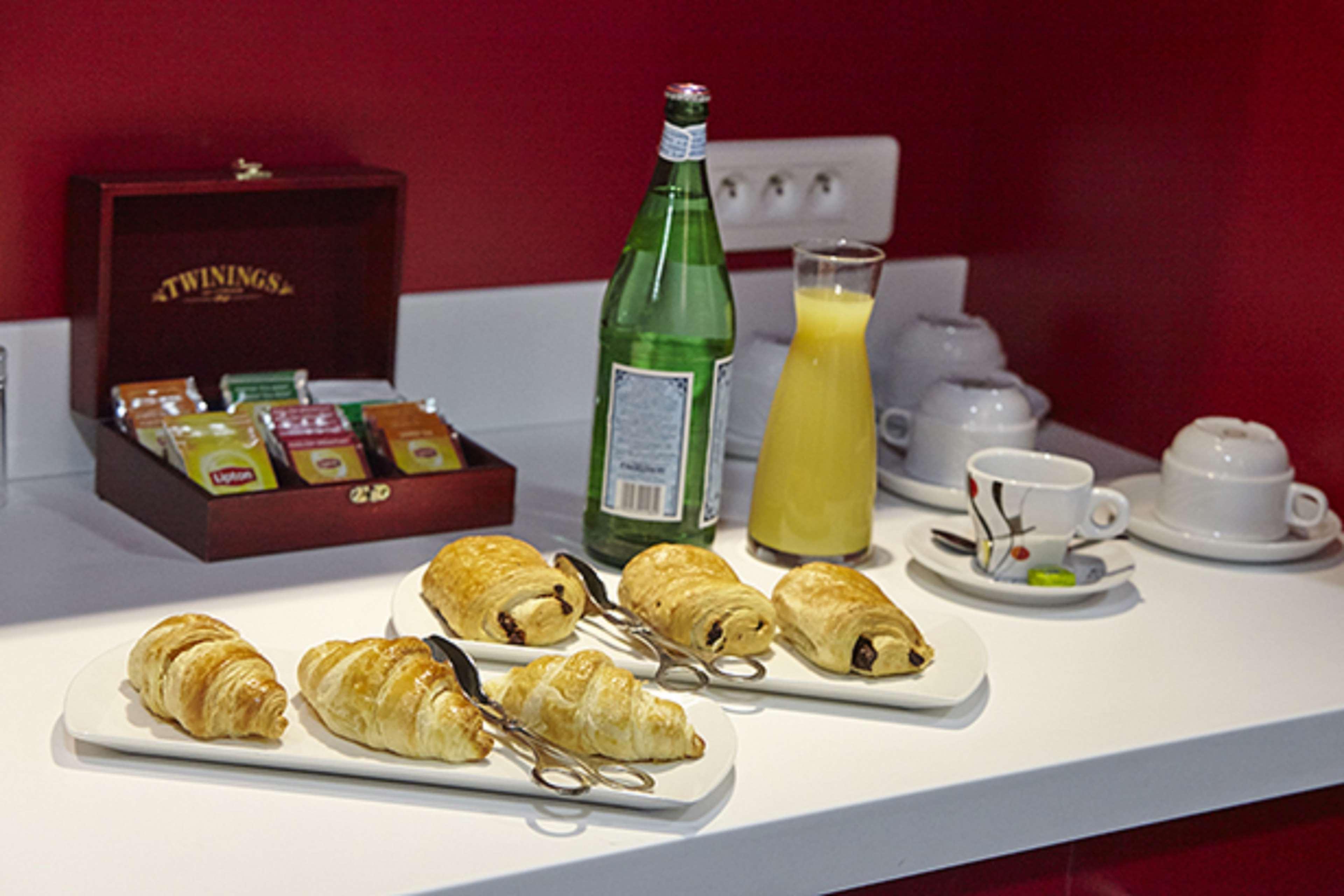 Ibis Lyon Est Meyzieu Ξενοδοχείο Εξωτερικό φωτογραφία
