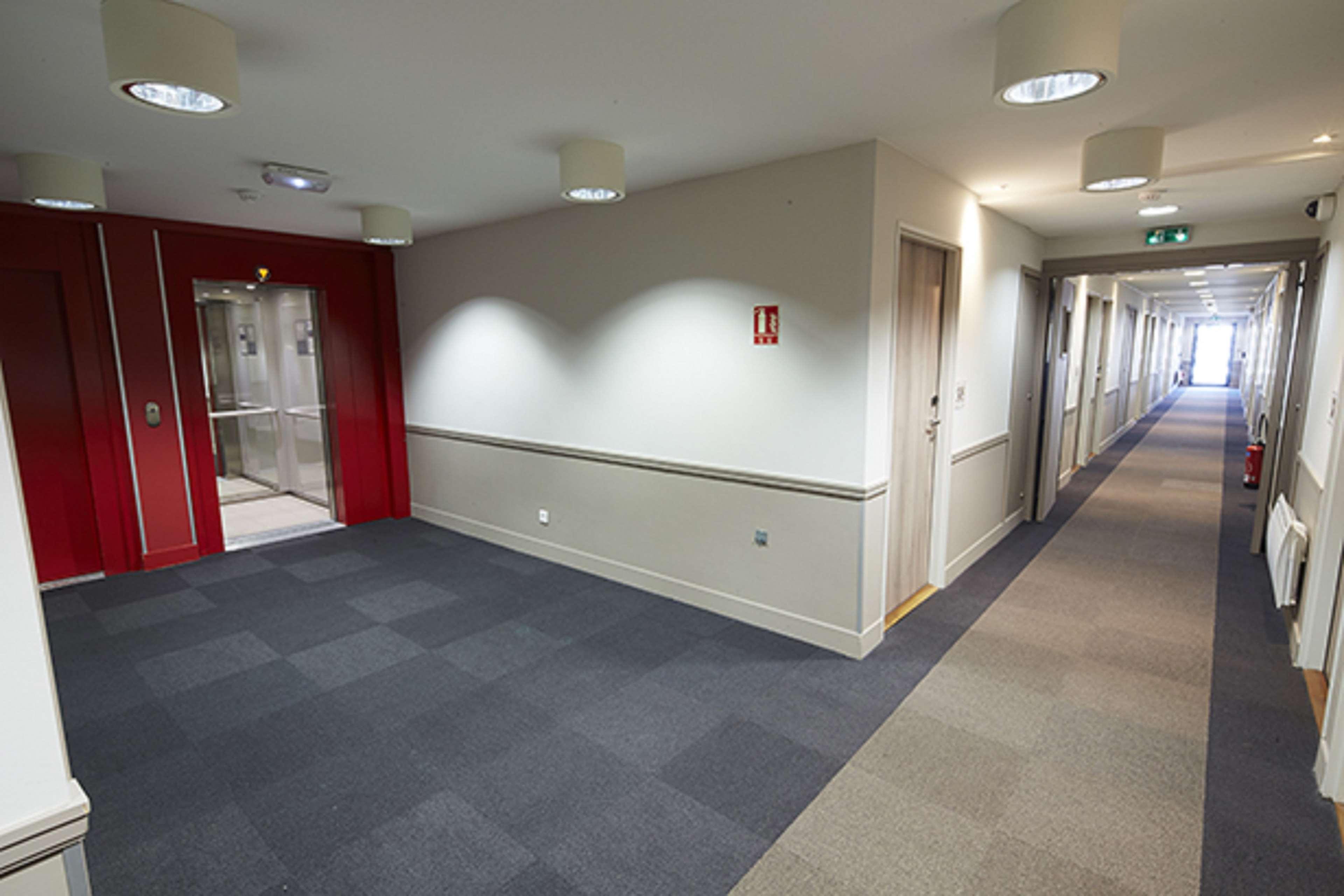 Ibis Lyon Est Meyzieu Ξενοδοχείο Εξωτερικό φωτογραφία
