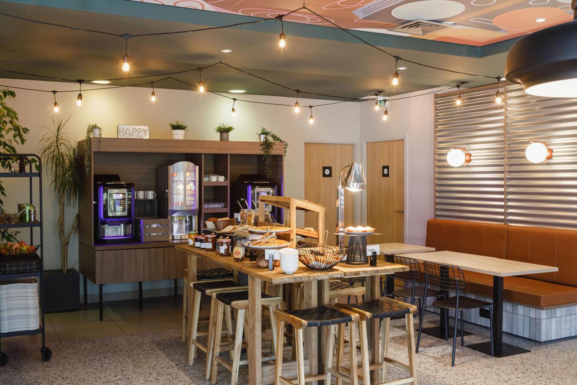 Ibis Lyon Est Meyzieu Ξενοδοχείο Εξωτερικό φωτογραφία